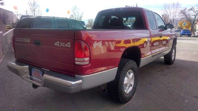 1999 Dodge Dakota 2dr Sport Coupe AMG