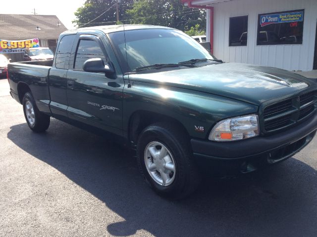 1999 Dodge Dakota Premier 4x4 SUV