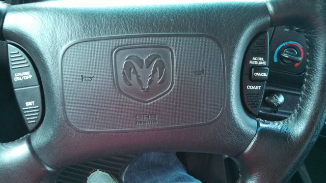 2000 Dodge Dakota 2dr Sport Coupe AMG