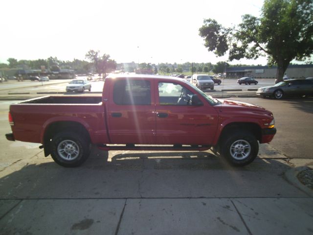 2000 Dodge Dakota 4X4 Premier (roof)
