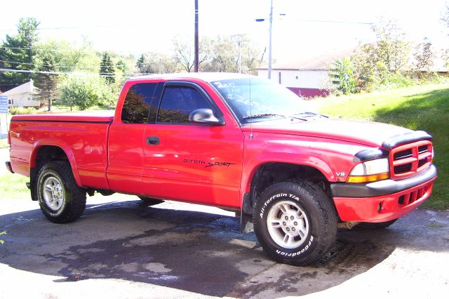 2000 Dodge Dakota 2dr Sport Coupe AMG