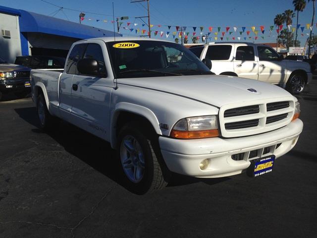 2000 Dodge Dakota Unknown