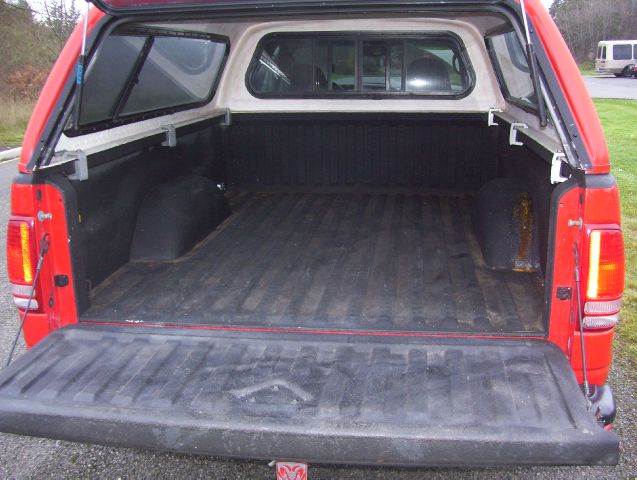 2000 Dodge Dakota 2dr Sport Coupe AMG