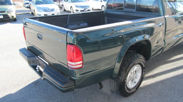 2000 Dodge Dakota 2dr Sport Coupe AMG