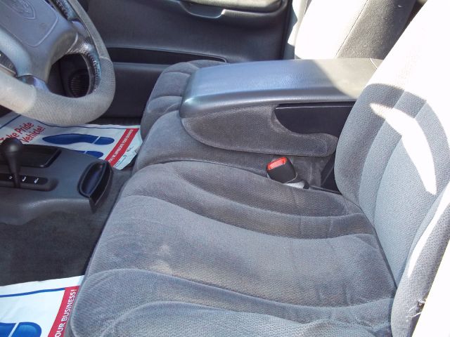 2000 Dodge Dakota Aspen