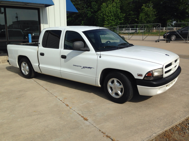 2000 Dodge Dakota 2500 Cargo Van TMU