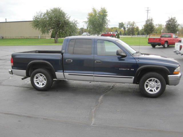 2001 Dodge Dakota 2WD Regular Cab 6.3 Ft Box ST