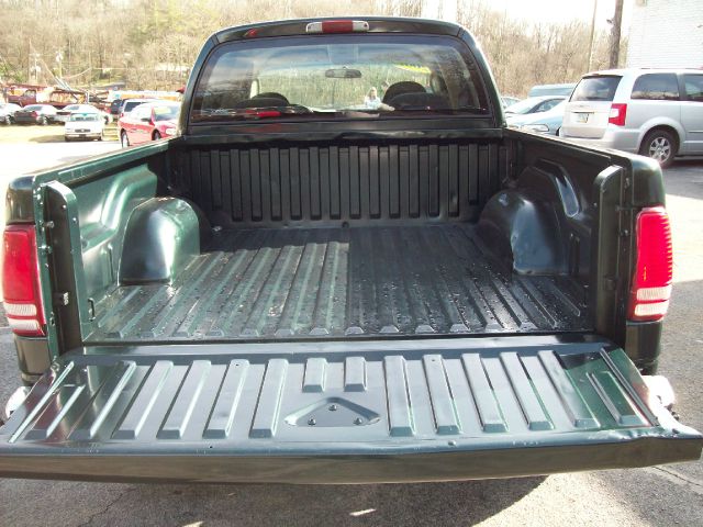 2001 Dodge Dakota PZEV