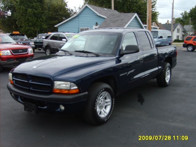 2001 Dodge Dakota 2WD Regular Cab 6.3 Ft Box ST