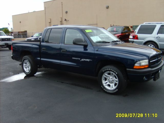 2001 Dodge Dakota 2WD Regular Cab 6.3 Ft Box ST