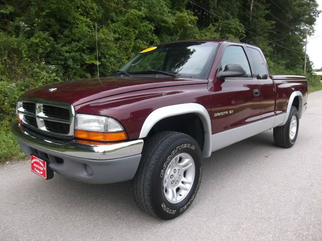 2001 Dodge Dakota 2dr Sport Coupe AMG