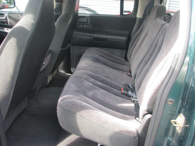 2001 Dodge Dakota PZEV