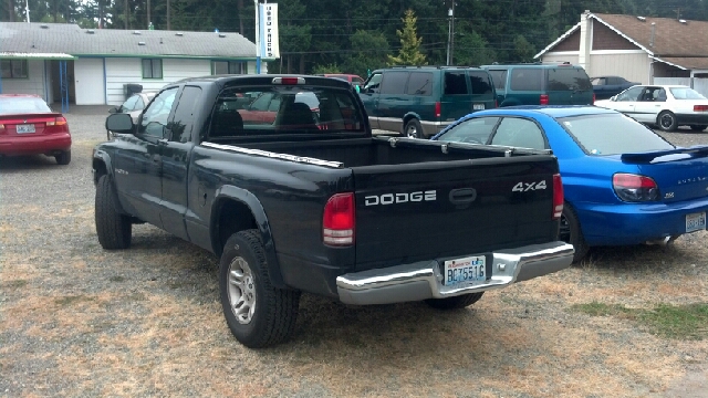 2001 Dodge Dakota 2dr Sport Coupe AMG