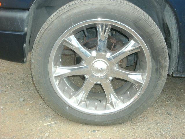 2001 Dodge Dakota 2WD Regular Cab 6.3 Ft Box ST