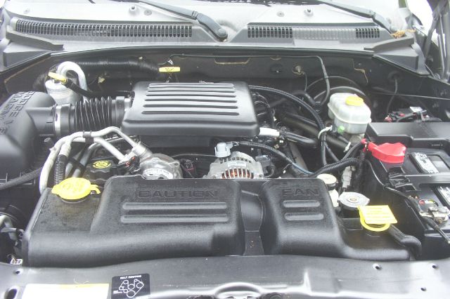 2002 Dodge Dakota 4dr LX 4WD Auto