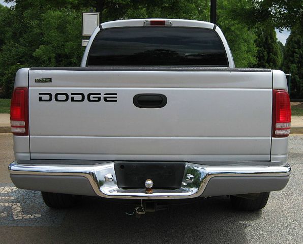 2002 Dodge Dakota LS ES