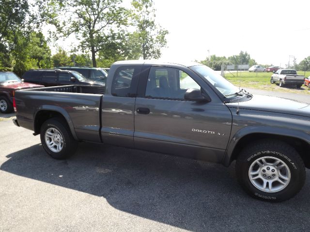 2002 Dodge Dakota 5dr HB Touring (SE) Hatchback
