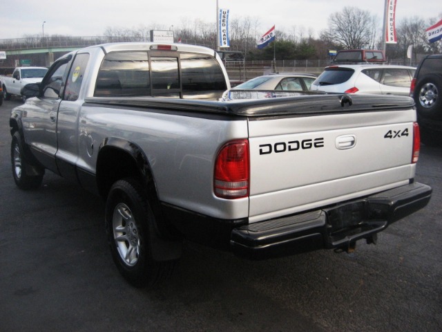 2002 Dodge Dakota GLS w/CD XM