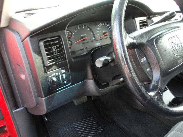 2002 Dodge Dakota Collection Rogue