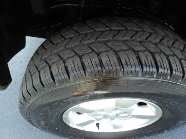 2002 Dodge Dakota Collection Rogue