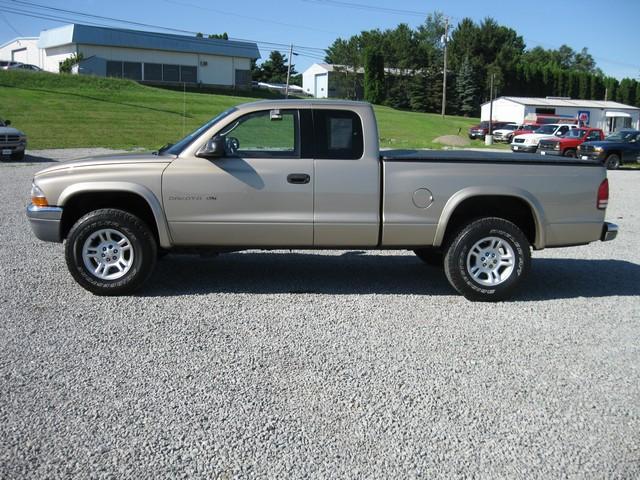 2002 Dodge Dakota XLT- FX4