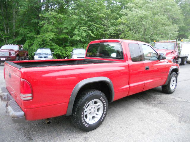 2002 Dodge Dakota Touring Navigation AWD SUV