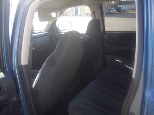 2003 Dodge Dakota SLT