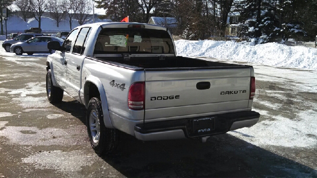 2003 Dodge Dakota 4dr LX 4WD Auto