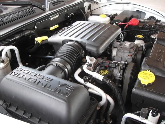 2003 Dodge Dakota 323i 4dr Sdn Sedan