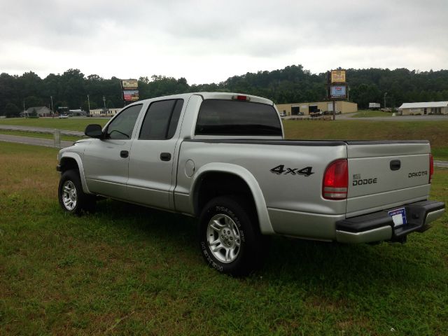 2003 Dodge Dakota 4dr LX 4WD Auto