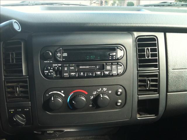 2003 Dodge Dakota Unknown