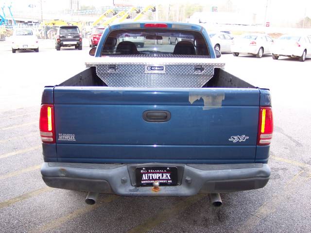 2003 Dodge Dakota S