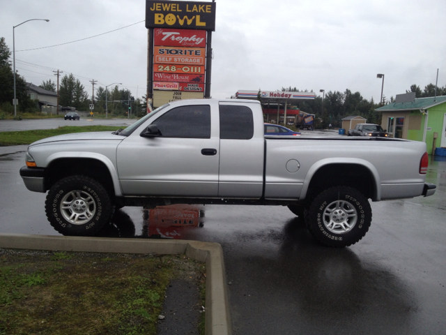 2003 Dodge Dakota GLS w/CD XM