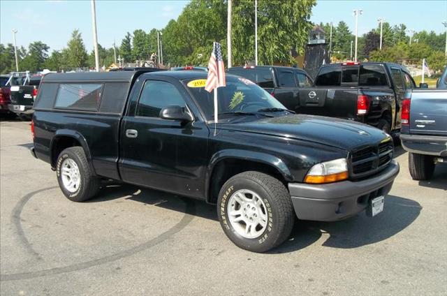 2003 Dodge Dakota 4dr Sdn CE Auto (SE)