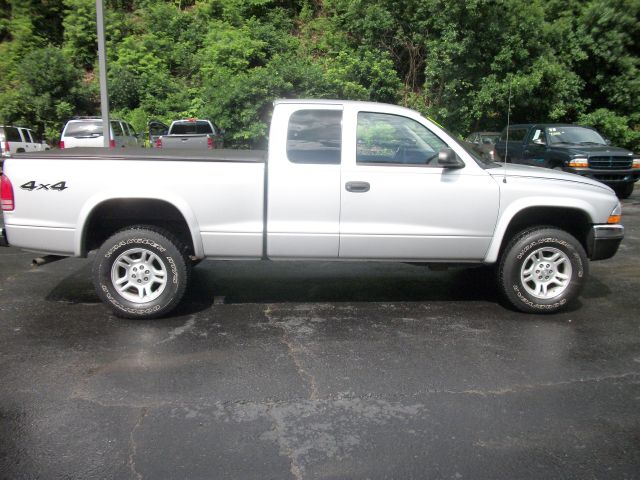 2004 Dodge Dakota 5dr Hatchback Automatic