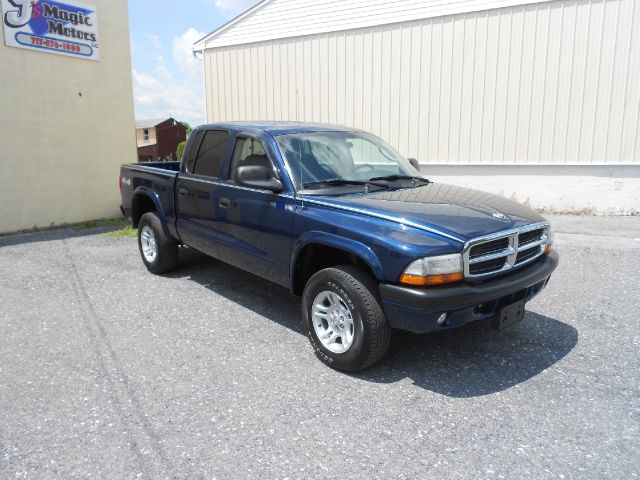 2004 Dodge Dakota 4dr LX 4WD Auto