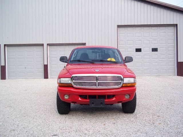 2004 Dodge Dakota Elk Conversion Van
