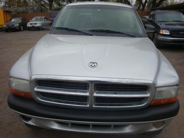 2004 Dodge Dakota ES Sport