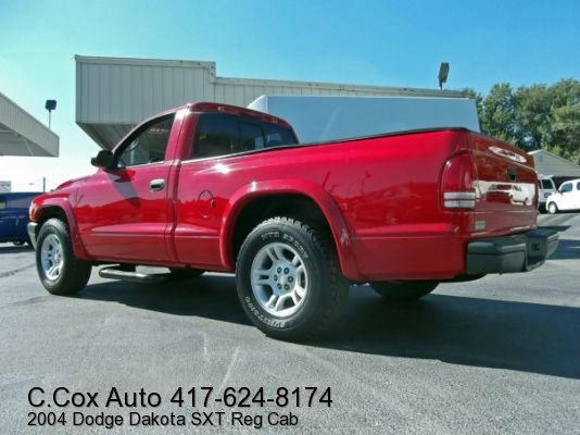 2004 Dodge Dakota 4dr Sdn S Auto