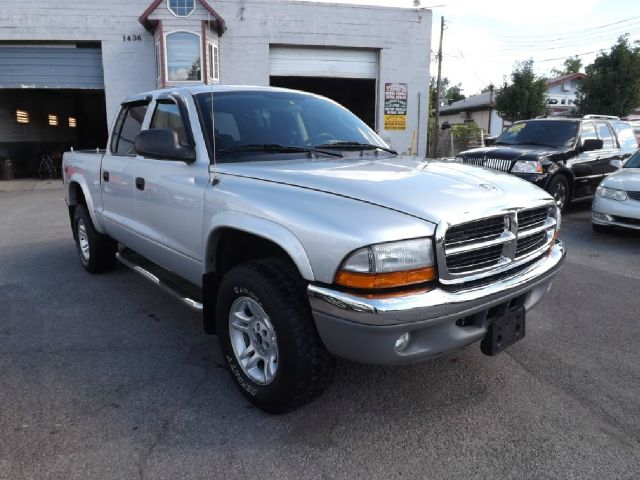 2004 Dodge Dakota Collection Rogue