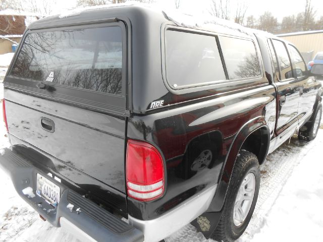 2004 Dodge Dakota Collection Rogue