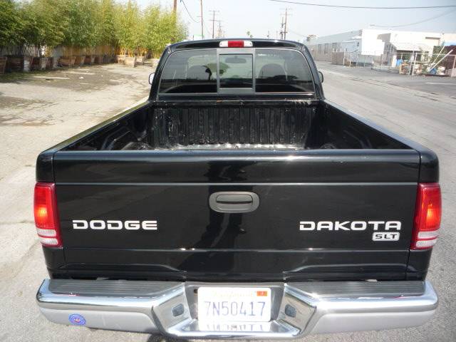 2004 Dodge Dakota SLT