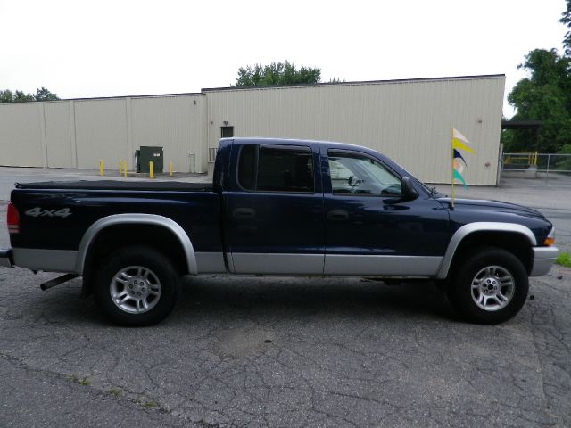 2004 Dodge Dakota Collection Rogue