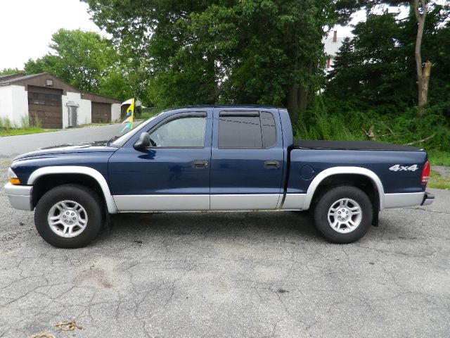 2004 Dodge Dakota Collection Rogue