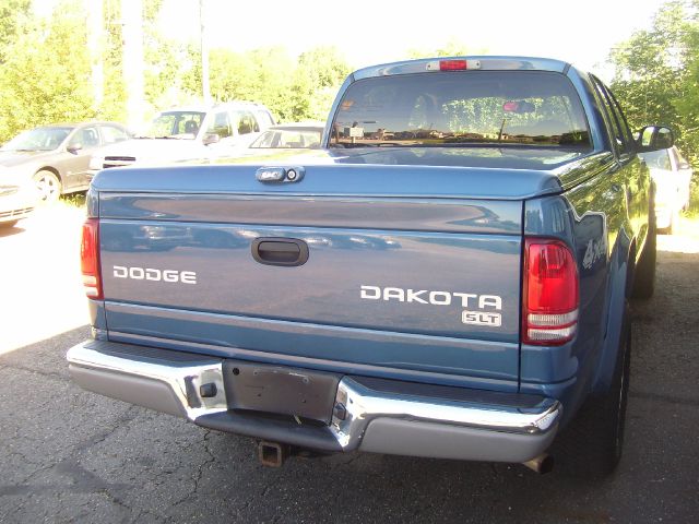 2004 Dodge Dakota Collection Rogue