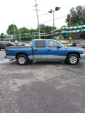 2004 Dodge Dakota LS ES