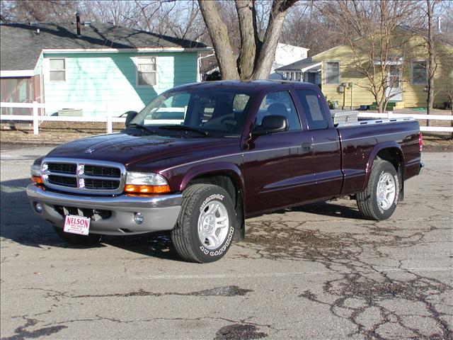 2004 Dodge Dakota SLT