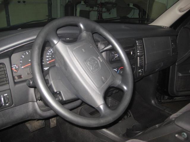 2004 Dodge Dakota Base