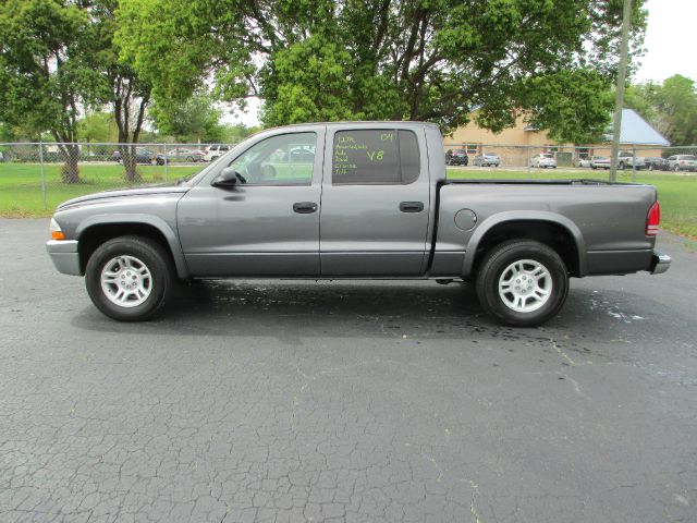 2004 Dodge Dakota LS ES