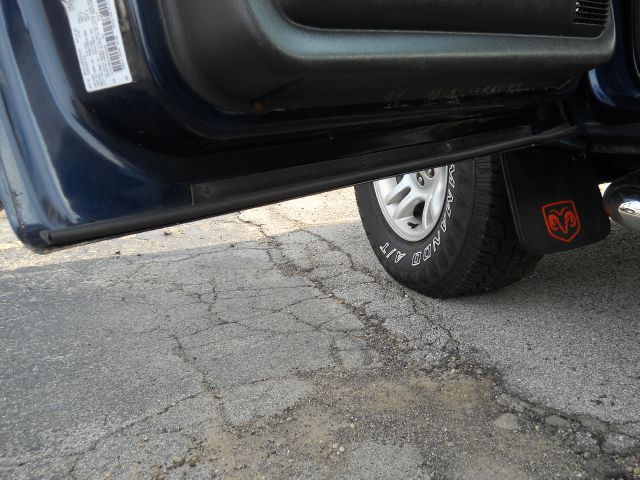 2004 Dodge Dakota 5dr Hatchback Automatic